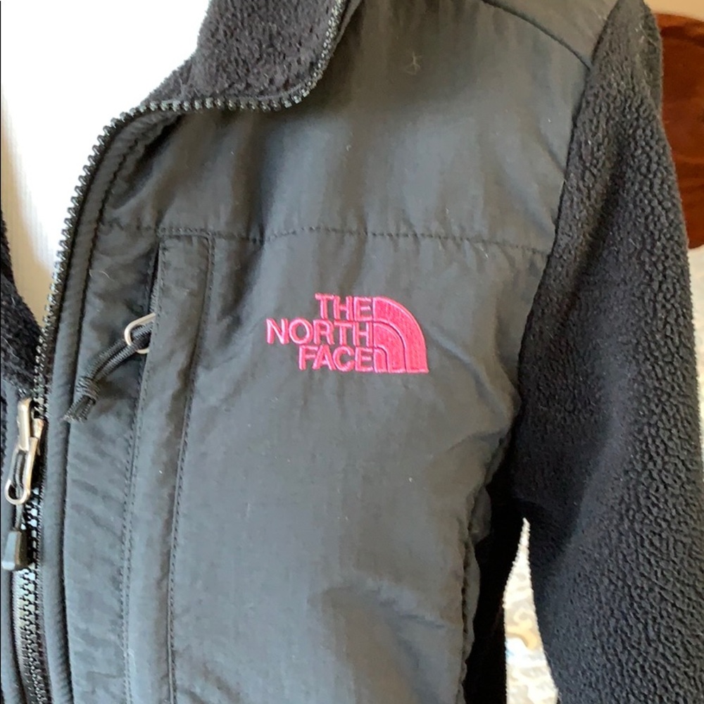 Black north Face Jacket medium - Picture 2 of 8